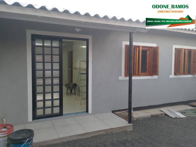 #208 - Casa para Venda em Nova Santa Rita - RS - 2